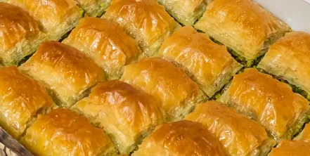 Classic golden Turkish baklava supplied by Sehr-i Antep